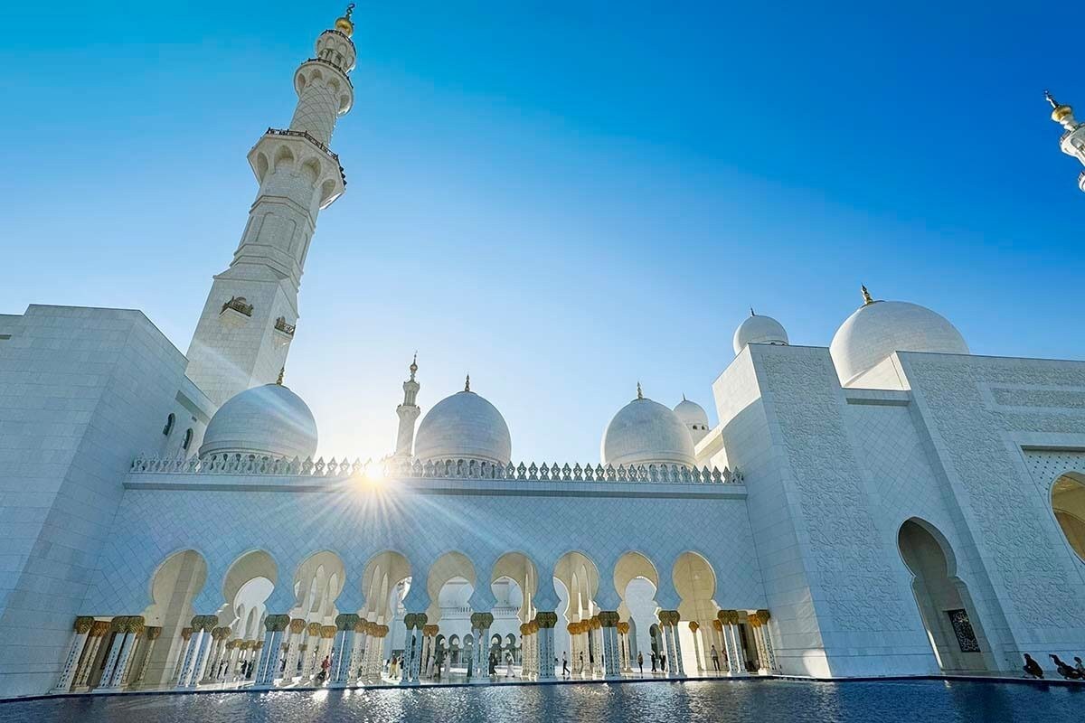 Your Ultimate Guide: How to Go from Abu Dhabi to Dubai